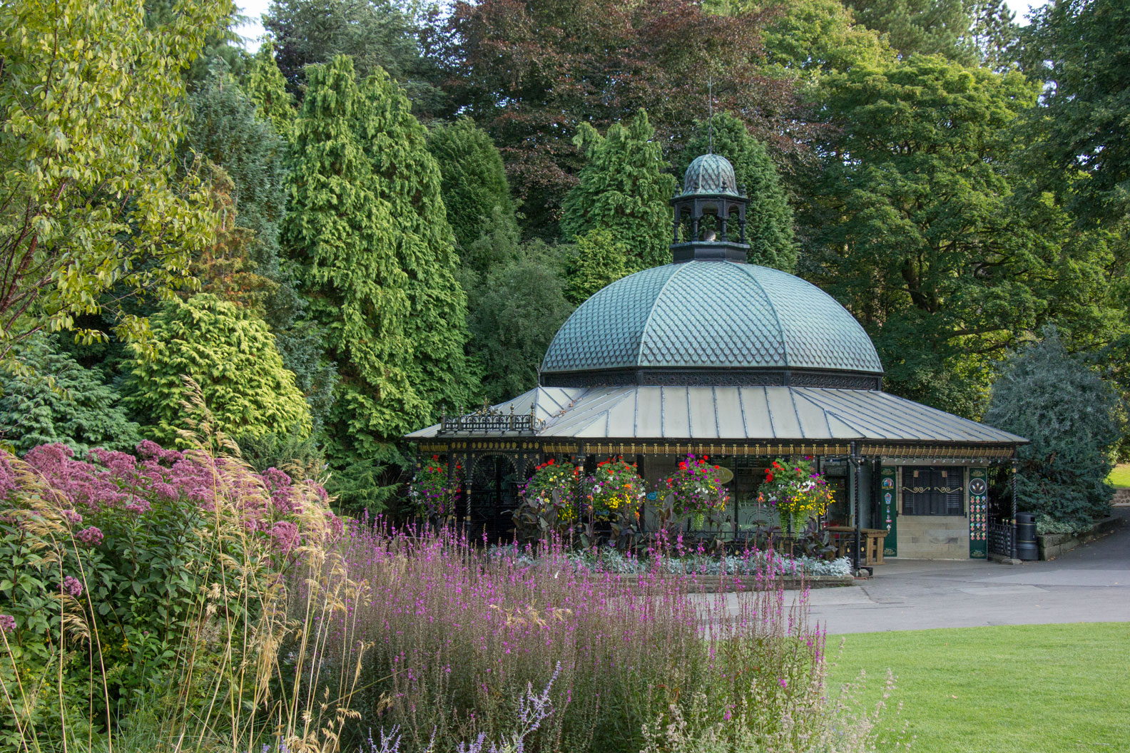 Magnesia Well Café, Valley Gardens, Harrogate Magnesia Well Café, Valley Gardens, Harrogate