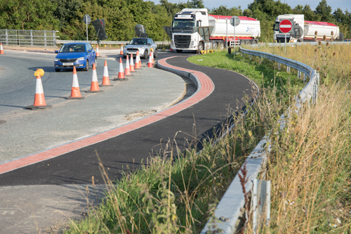 Shared use path, J47, A1M