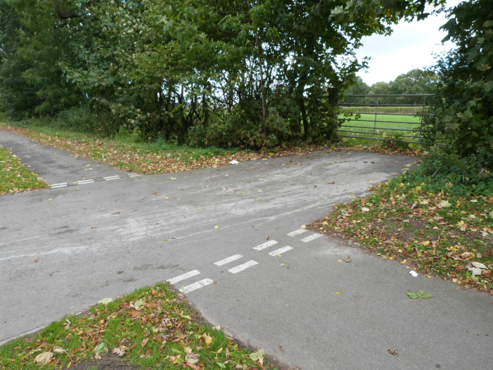 Knaresborough Road cycle path gives way to the entrance to a farm field