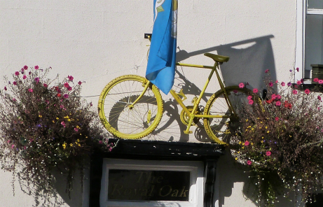 Tour de France yellow bike, Knaresborough