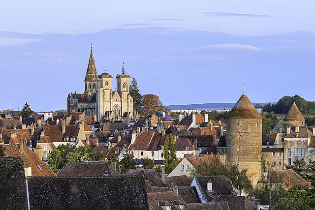 Semur-en-Auxois