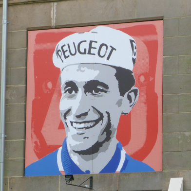 Tom Simpson mural, Harrogate